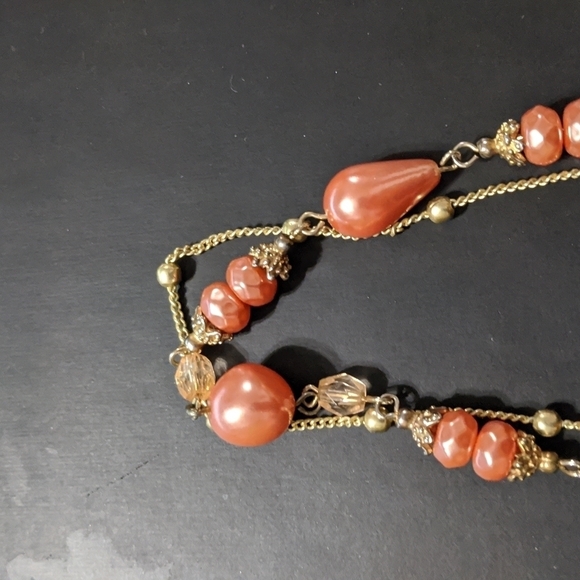 Gold Tone Peach Mauve Faux Pearl Crystal Beaded Layered Statement Necklace - Picture 4 of 5